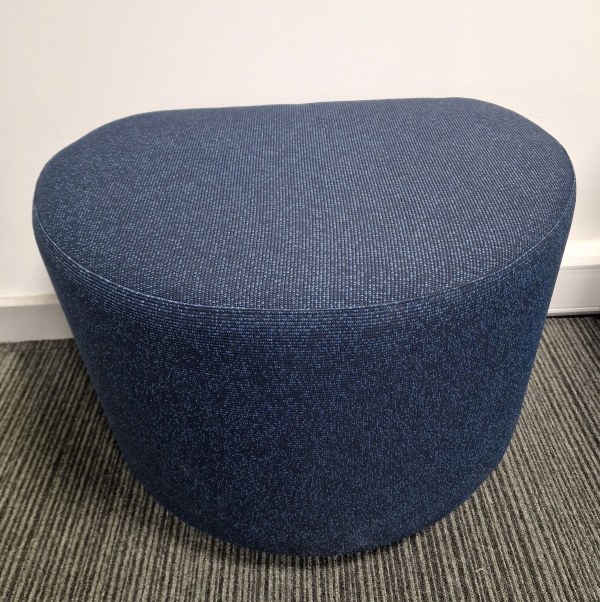 Varda & Varda Footstool - Image 4